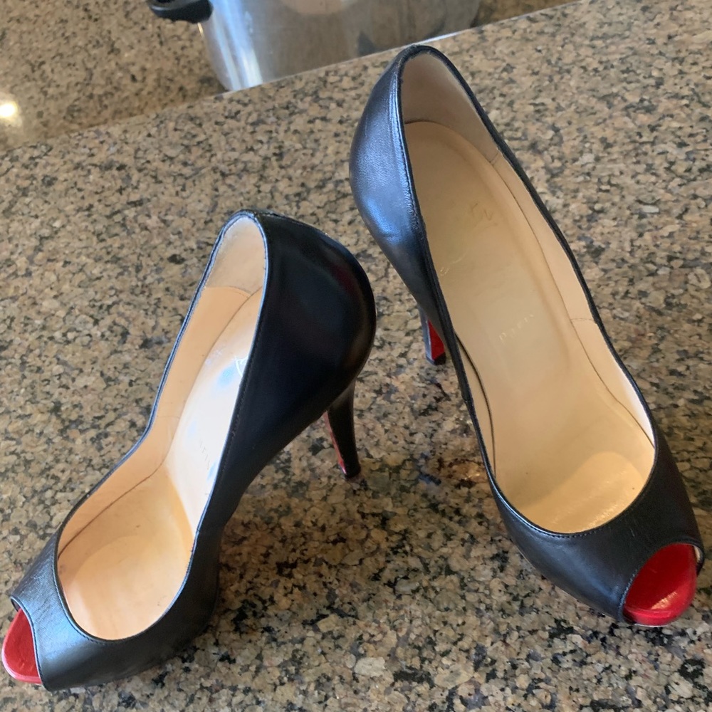 Christian Louboutin black peep toe heels. Size 37.5